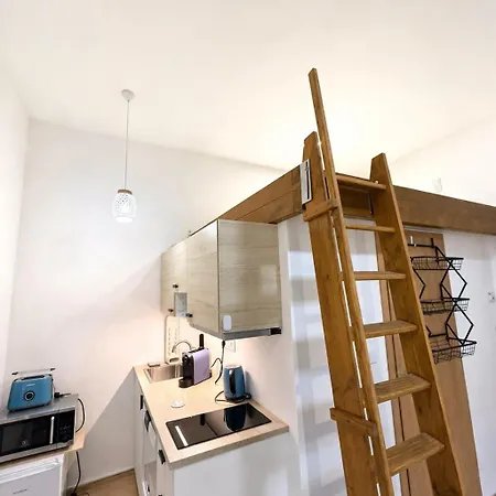 Loft Sokolska By Rentez プラハ